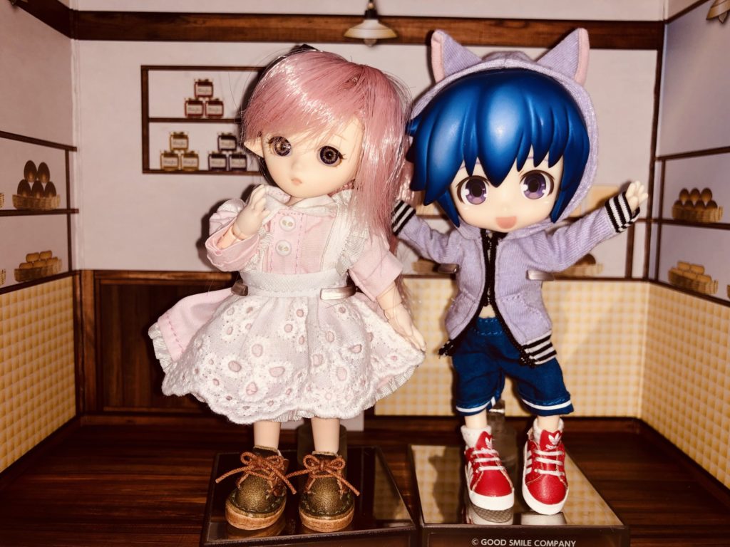 オビツ11娘＋ねんどろいどどーる