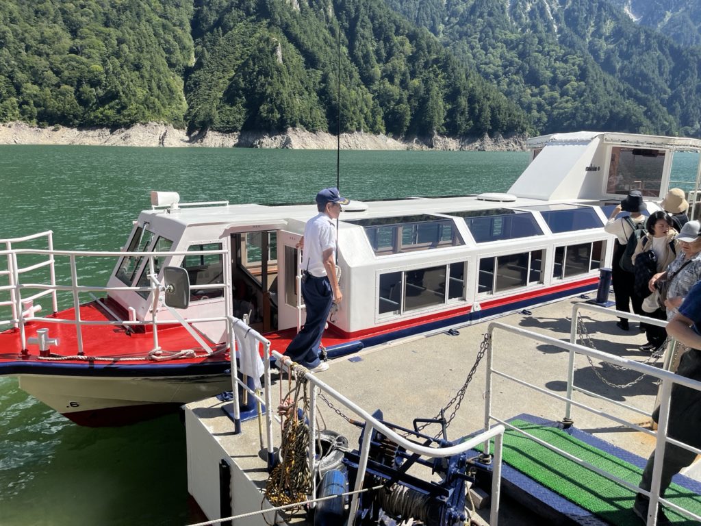 黒部湖駅～遊覧船ガルベ