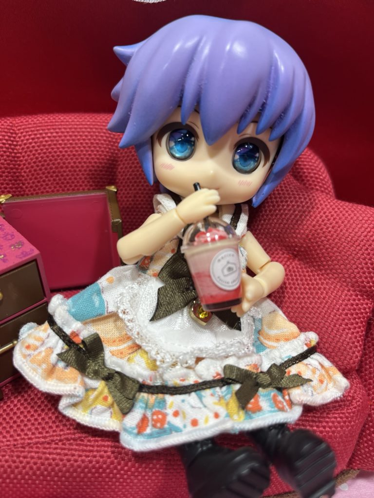 ねんどり　リトルワールド秋葉原　フラペチーノ